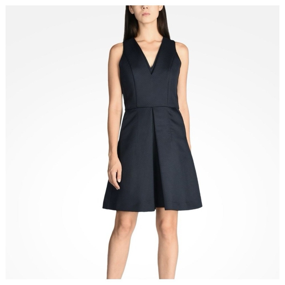 AX Armani Exchange Sleeveless V-Neck Fit-and-Flare Dress Navy size 8